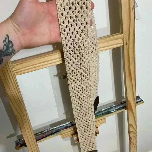 S/M metal bird and crochet belt - Picture 5 of 8